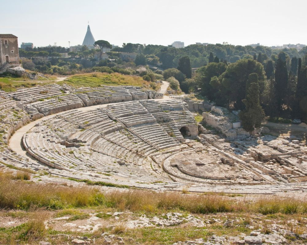 Tragedie greche di Siracusa 2024 il calendario con Fedra, Aiace e